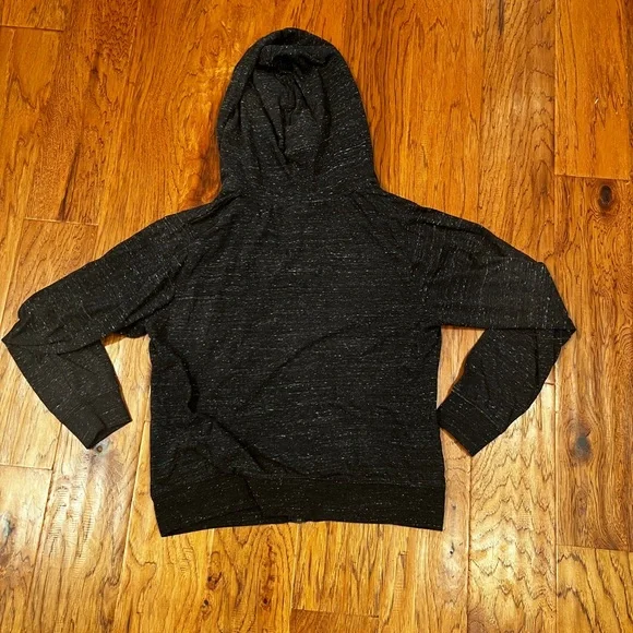 Nike bundle Nike Yellow V-Neck Women's Top and Nike black zip up hoodie- size S - Picture 6 of 11